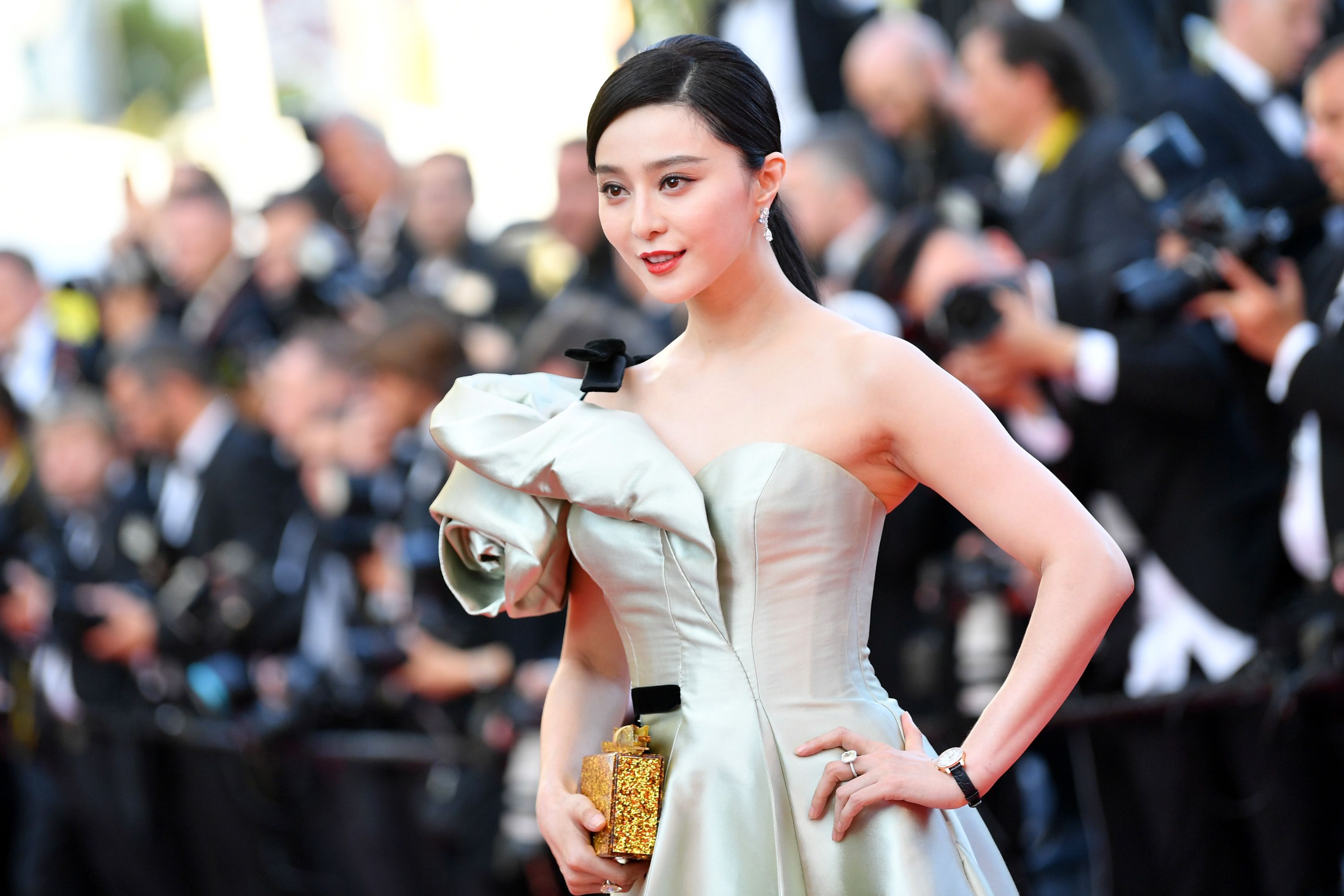 i gang fortryde bleg Everything You Need to Know About the Fan Bingbing Tax Evasion Scandal