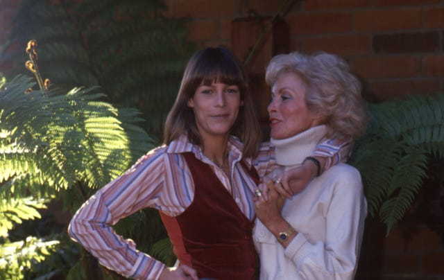 jamie lee curtis and mother janet leigh portrait session