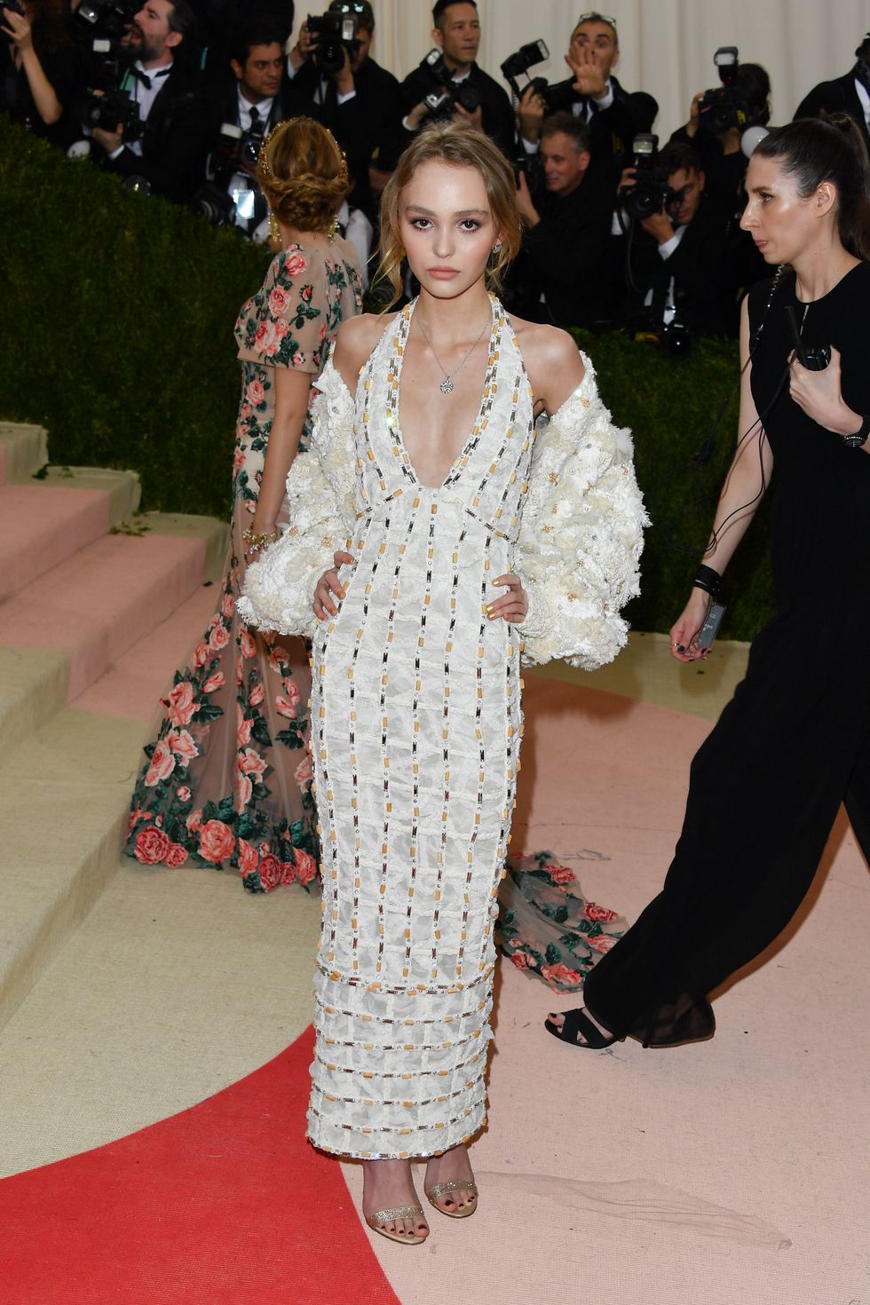 "manus x machina fashion in an age of technology" costume institute gala arrivals