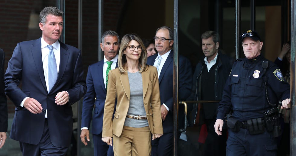 Felicity Huffman, Lori Loughlin Arrive At Boston Court For College Cheating Case