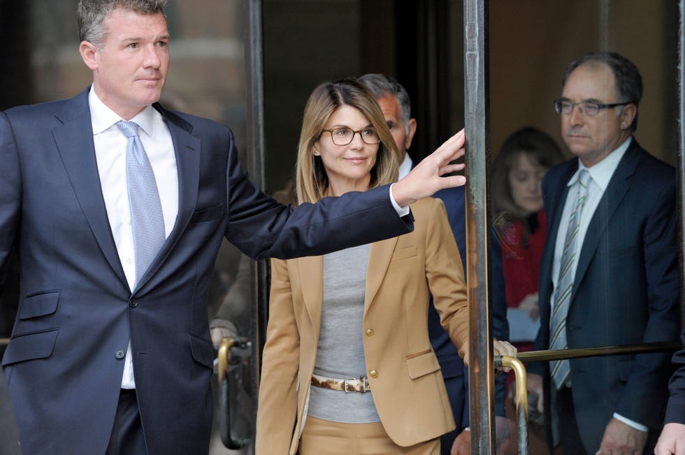 Lori Loughlin, Felicity Huffman's College Cheating Scandal Updates and ...