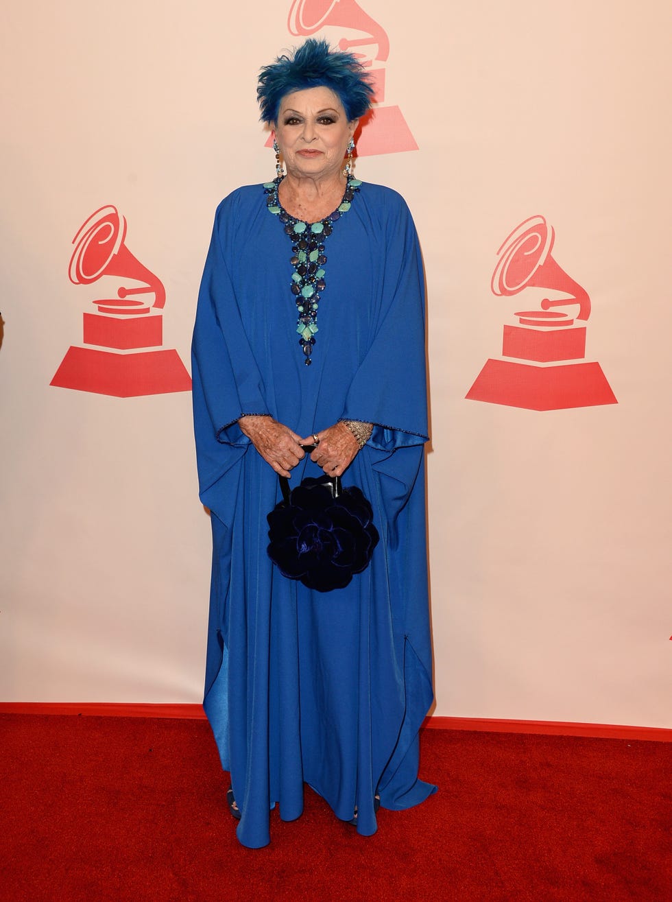 Lucía Bosé, apasionada del color azul