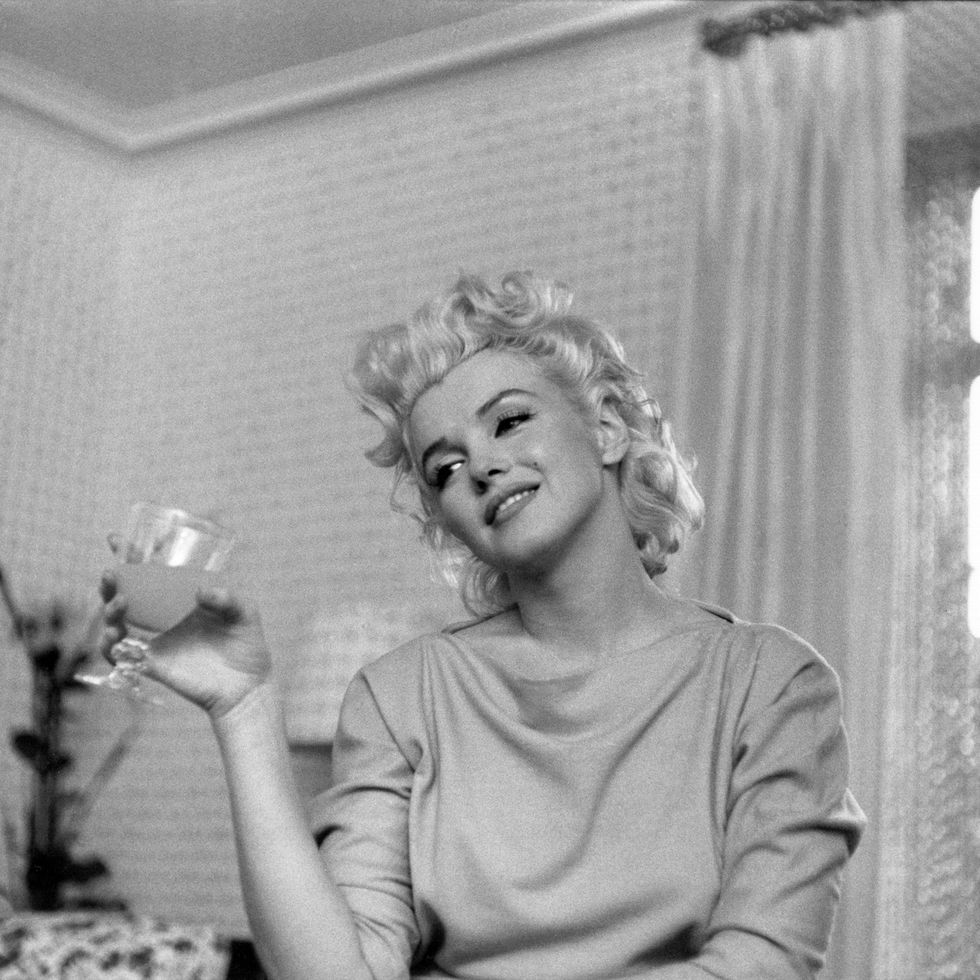 41 Photos of Marilyn Monroe at Home