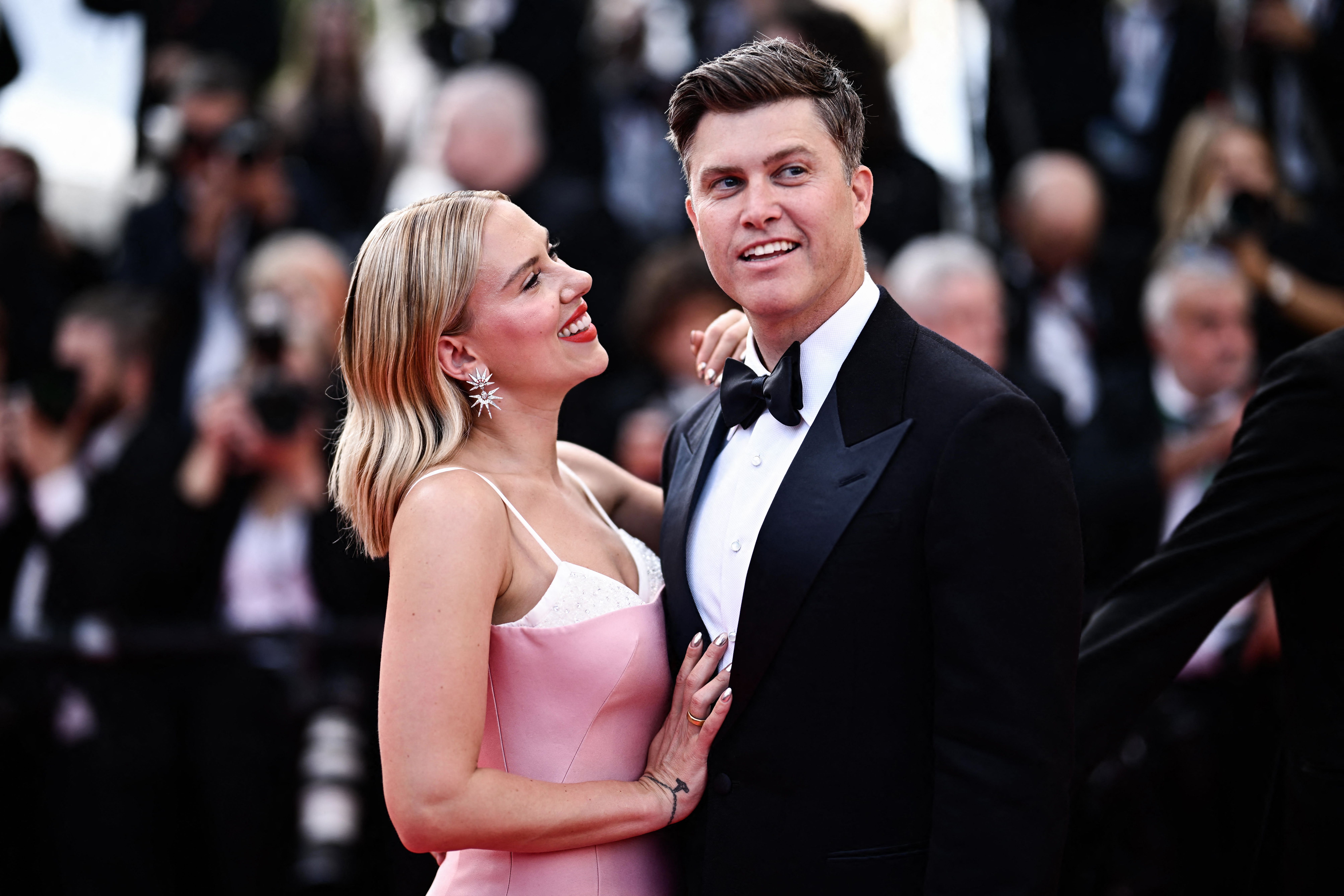 Scarlett Johansson with her husband Colin Jost