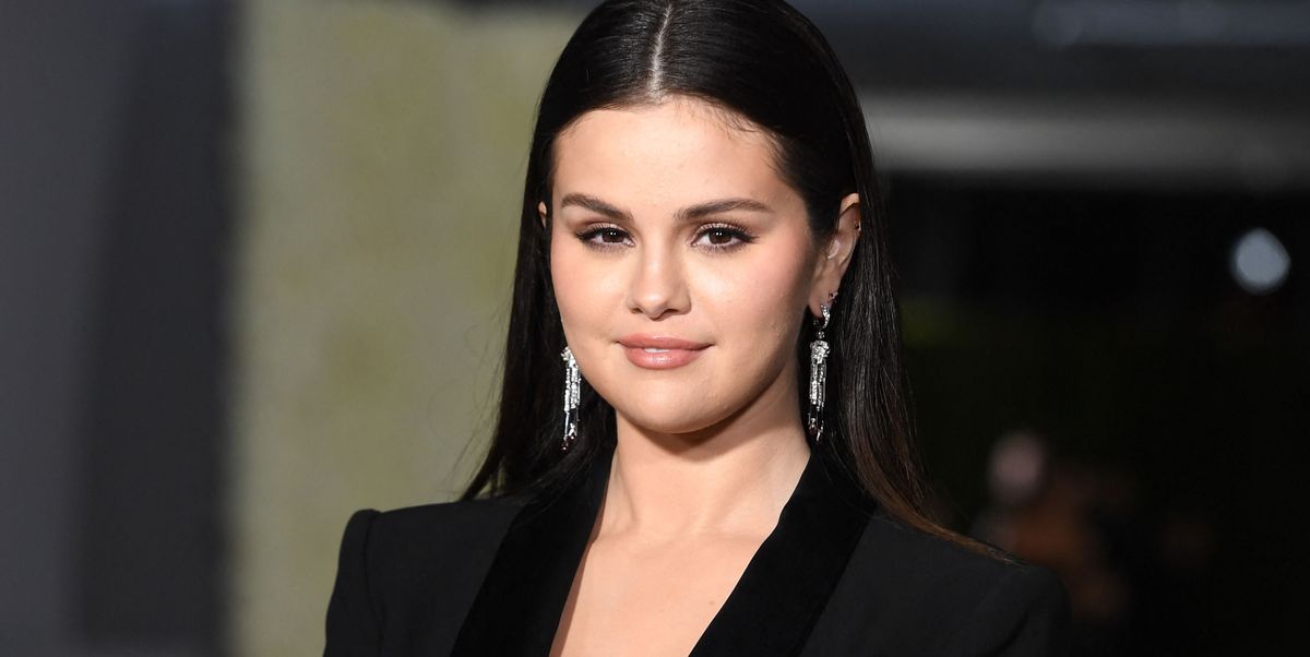 Selena Gomez on Her and Hailey Bieber’s Viral Photo, Finding