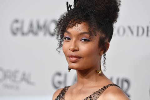 Cute Curly Hairstyles With Bangs to Try in 2020 Cute Curly Hairstyles With Bangs to Try in 2020
