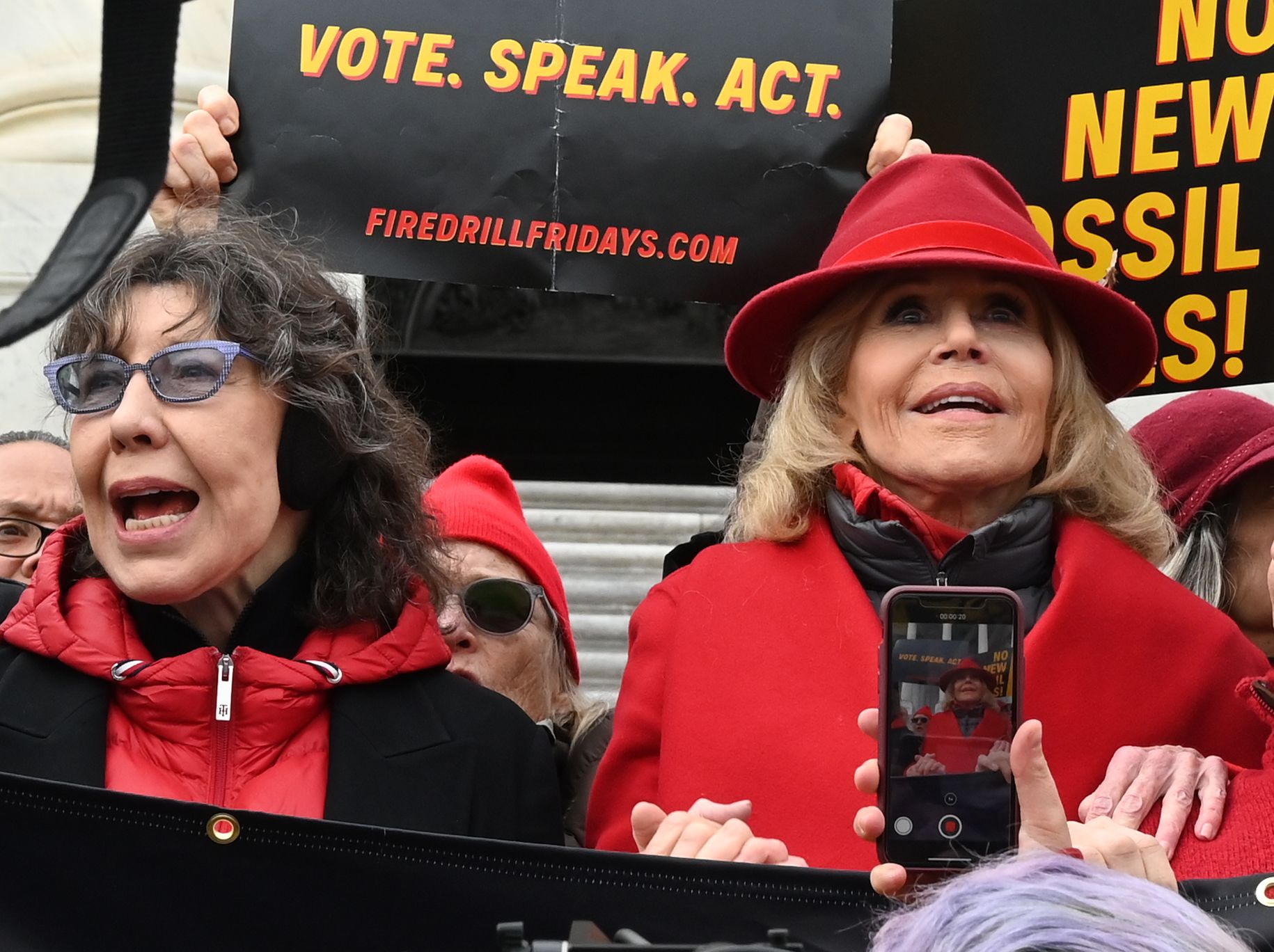 Jane Fonda and Lily Tomlin's Friendship, From 9 to 5 to 80 For Brady -  Parade: Entertainment, Recipes, Health, Life, Holidays