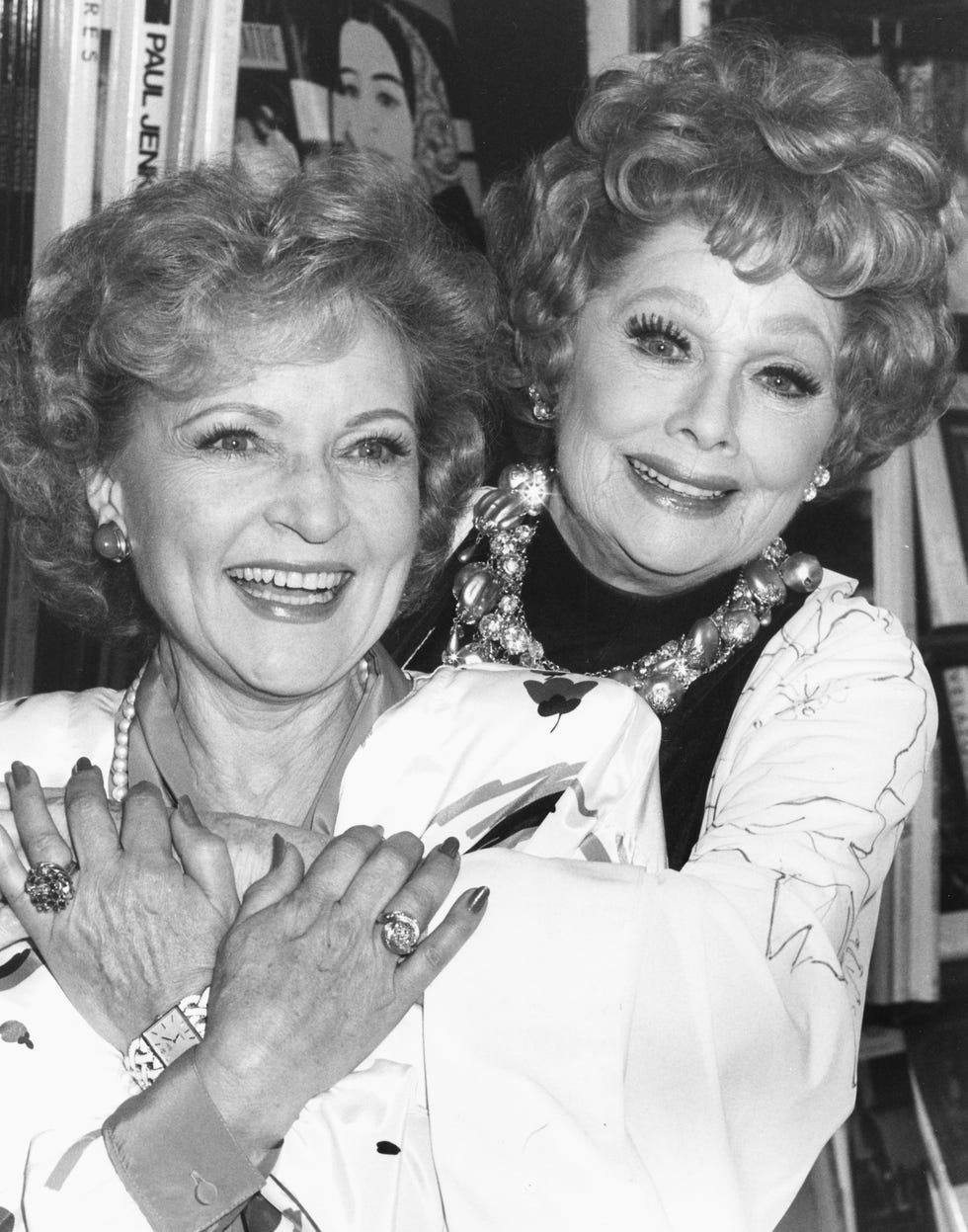 40 Photos of Betty White Through the Years - Young Betty White Pictures