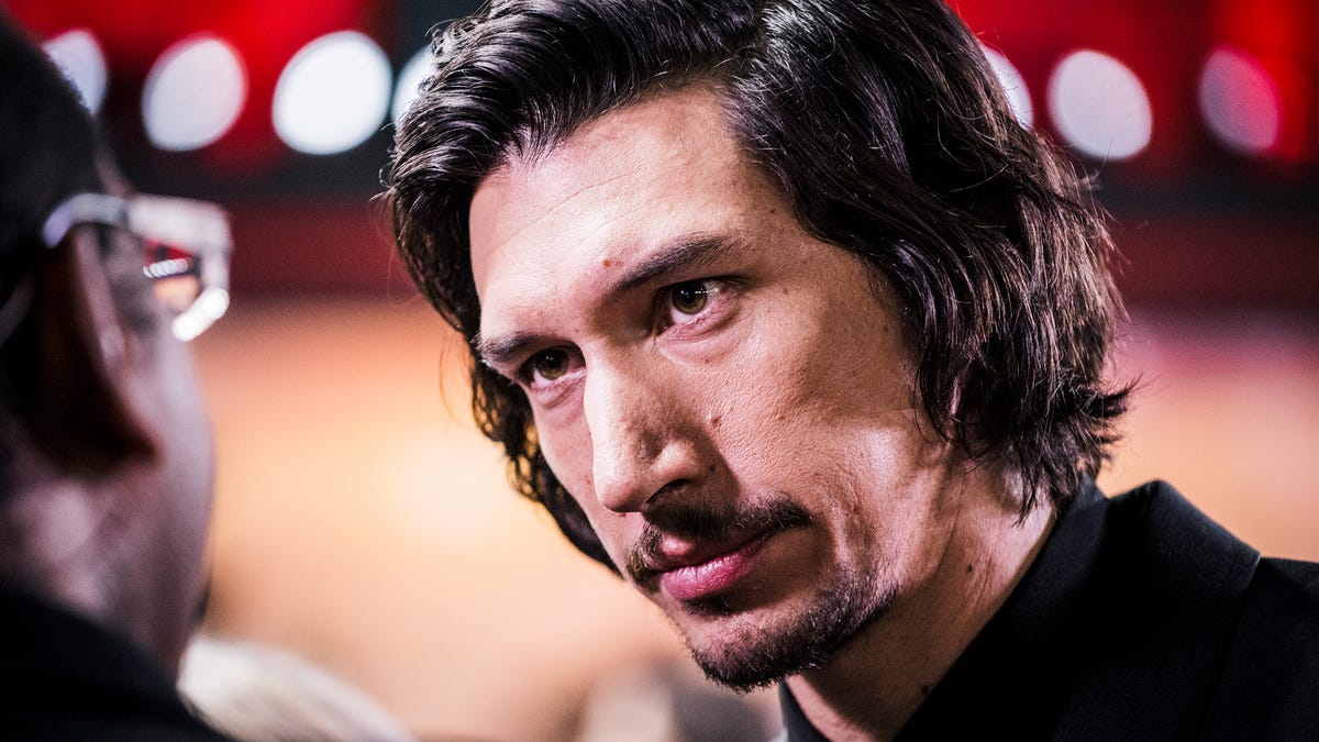 Pytają go o jego najnowszy film, a Adam Driver obraża go i odpowiada w najbardziej przerażający sposób, jaki może być