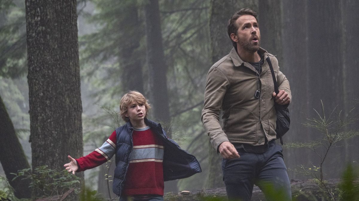 We Love Netflix - Lots of great Ryan Reynolds movies on Netflix right now!  (Via: What To Watch On Netflix)