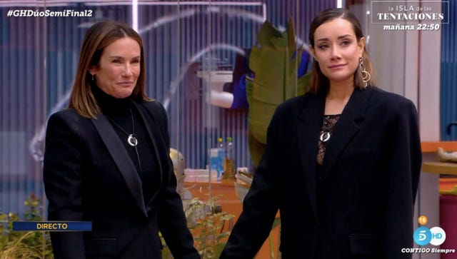 elena y adara