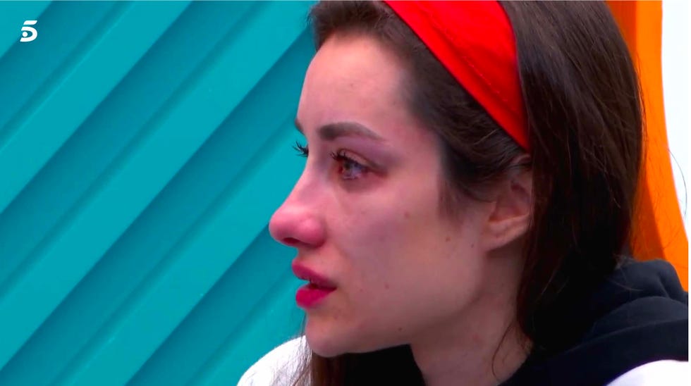 Adara se echa a llorar tras su enfrentamiento con Antonio David en 'GH VIP 7'