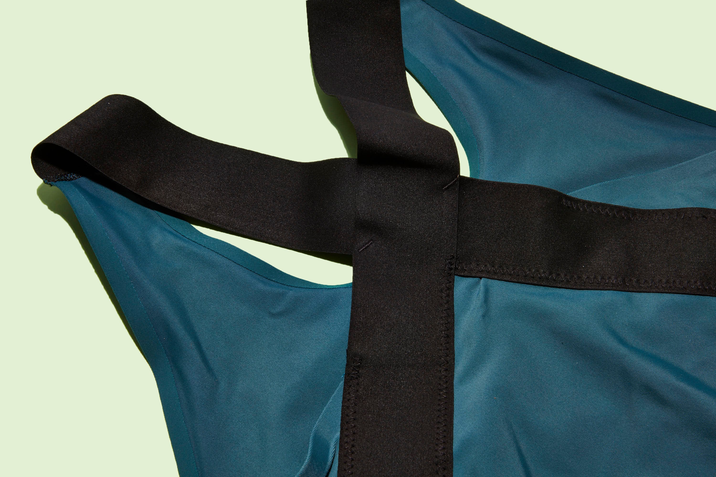 Clothing, Blue, Turquoise, Teal, Shoulder, Sportswear, 