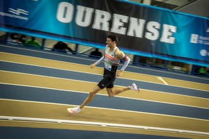 adel mechaal encabeza una prueba en solitario en los campeonatos de atletismo en pista cubierta de españa disputados en orense