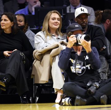 celebrities at the los angeles lakers game