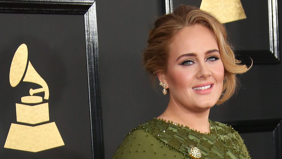 preview for Adele’s Best Style Moments