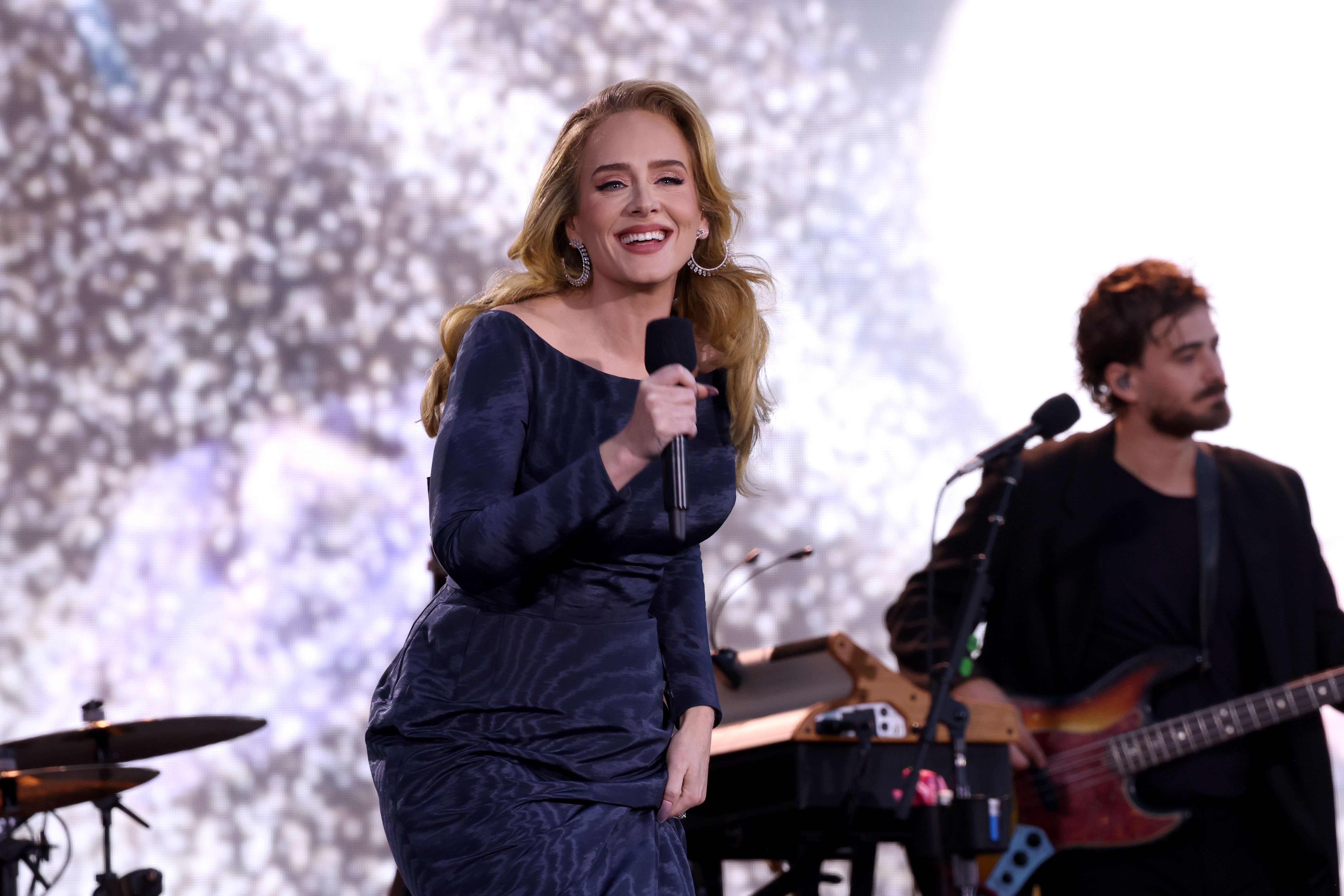 Adele confirms engagement to Rich Paul at gig