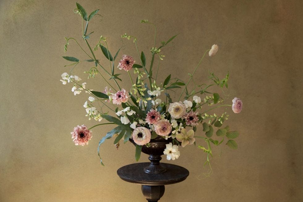 Ikebana, Flower Arranging, Flower, Floristry, Bouquet, Floral design, Cut flowers, Still life photography, Art, Still life, 