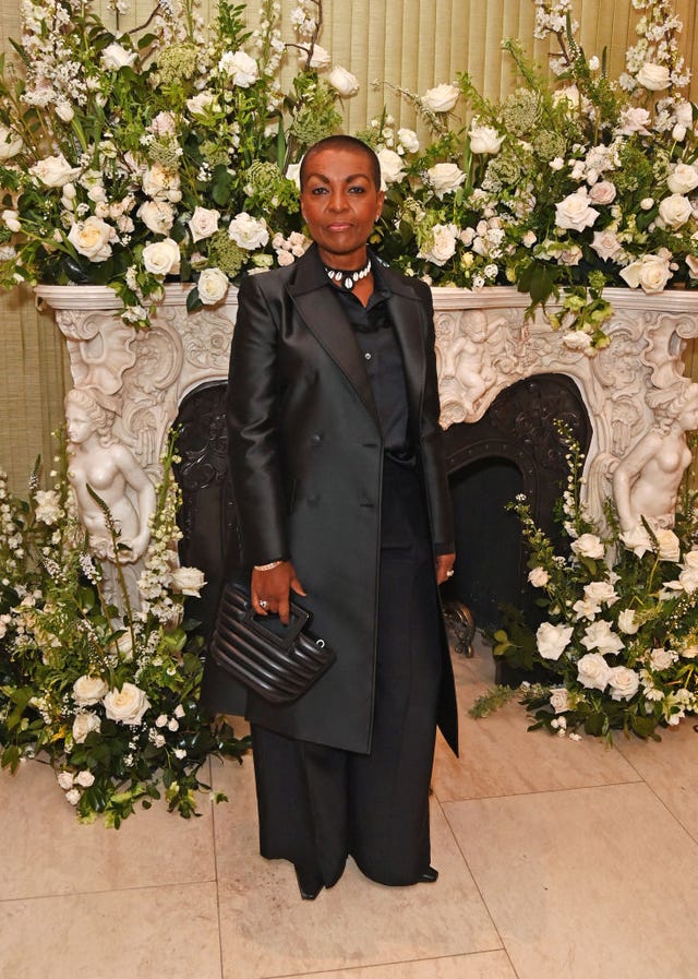 adjoa andoh