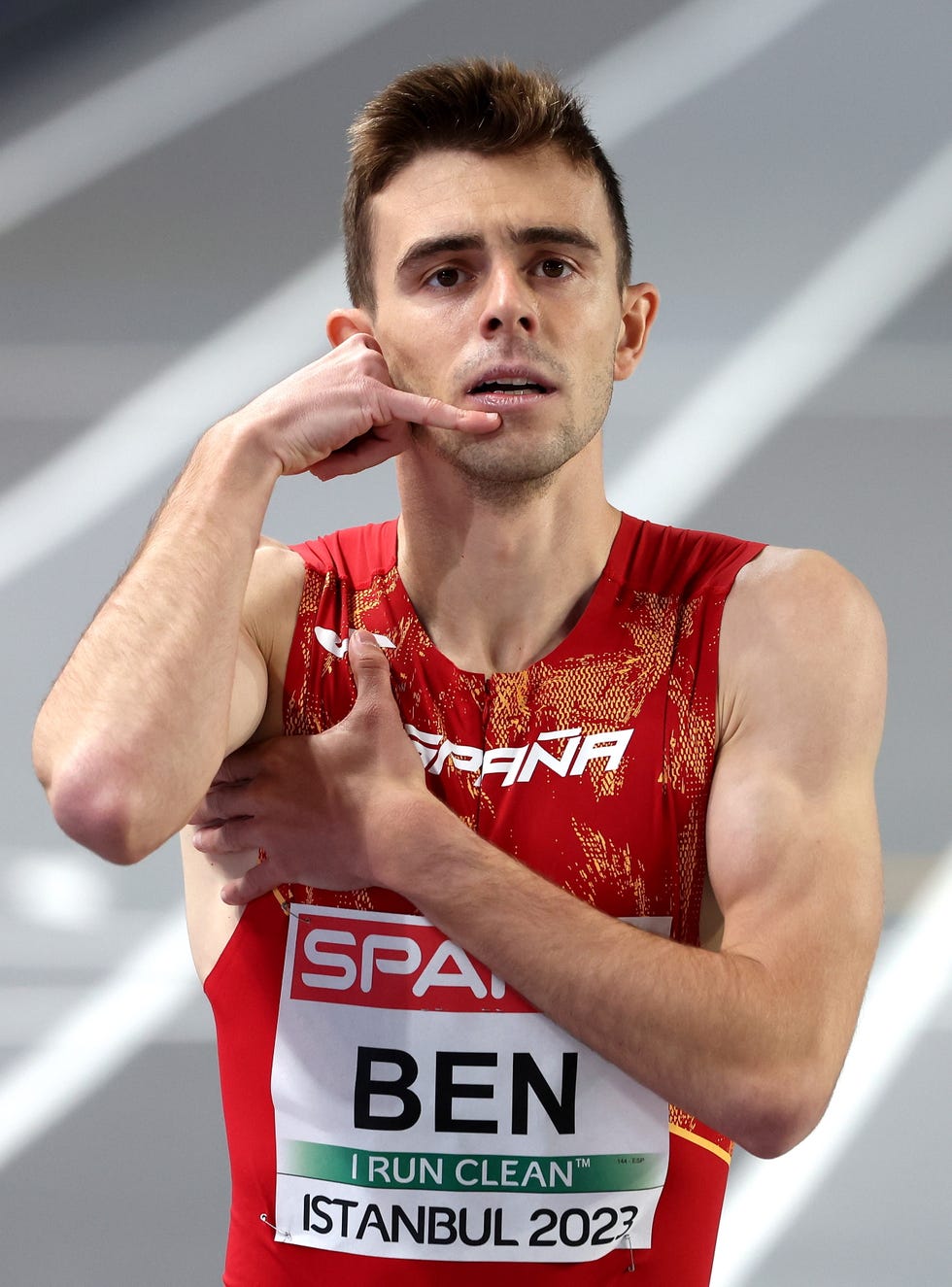 adrián ben correra la final de 800m del europeo de estambul