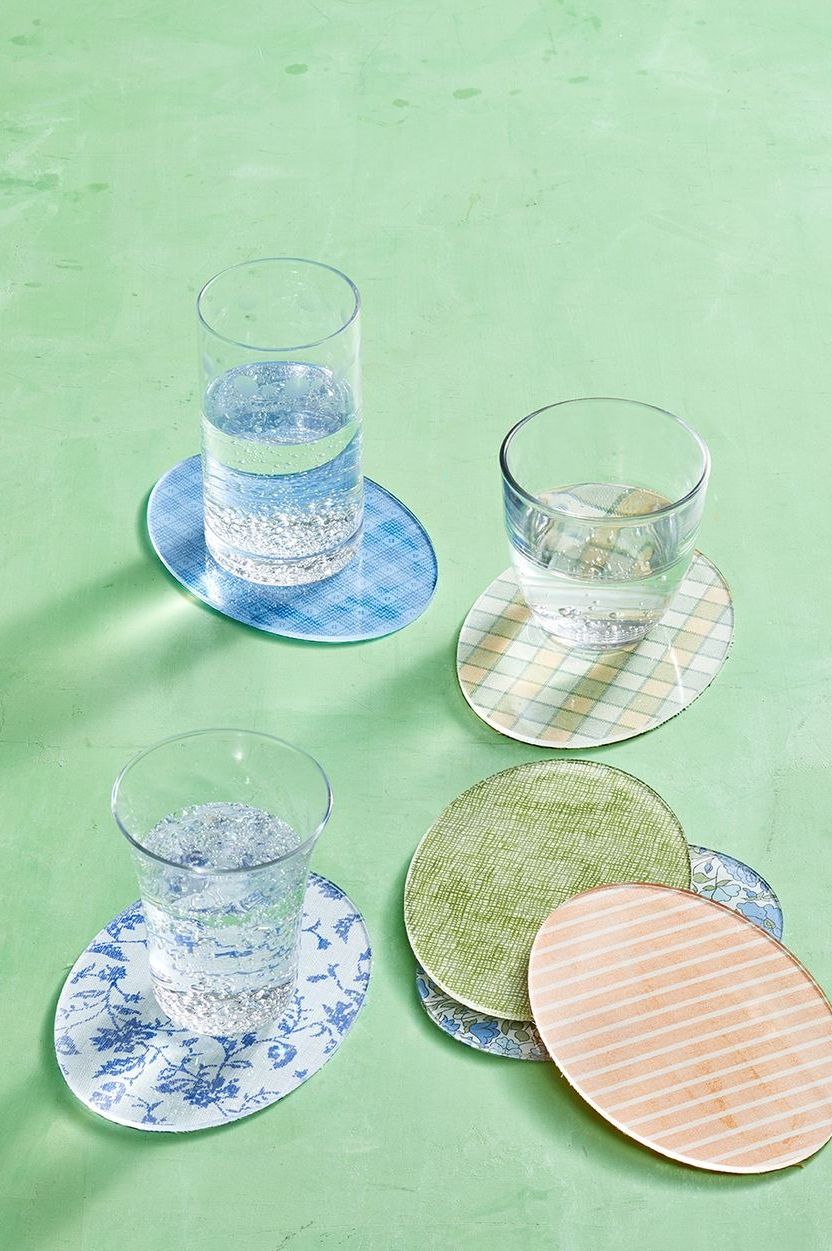 adult craft ideas, egg coasters on the table with glasses on top