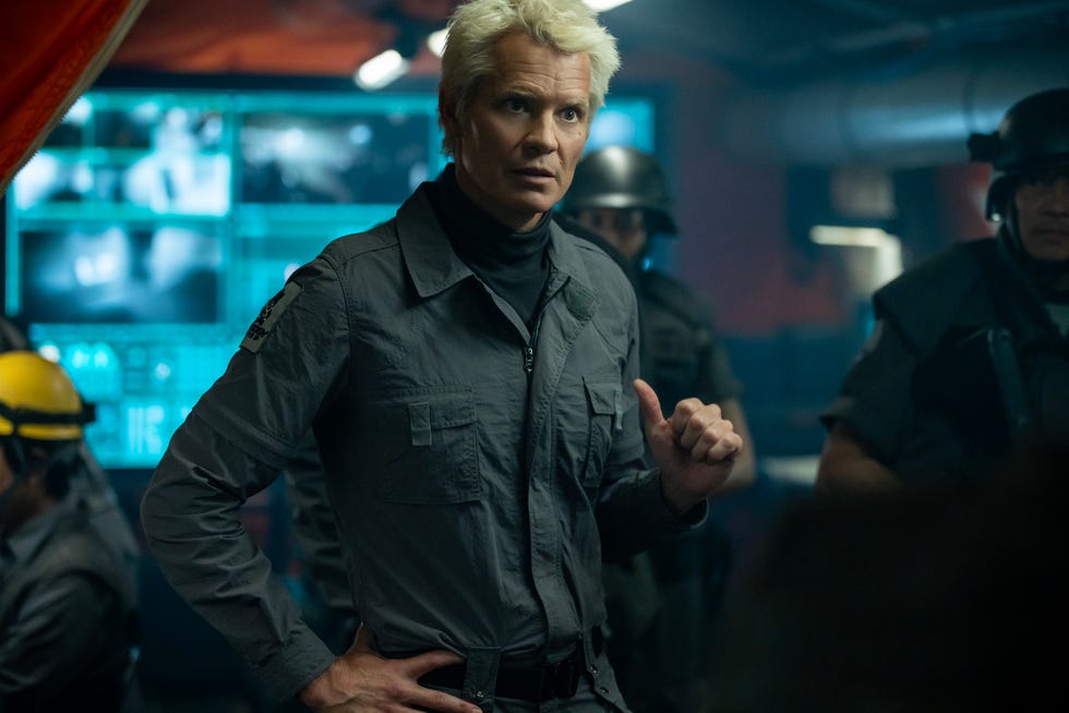 fx's alien: earth "mr. october" season 1, episode 2 (airs tues, august 12) pictured: timothy olyphant as kirsh. cr: patrick brown/fx