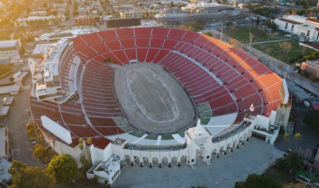 How the L.A. Coliseum 'ran out' of water on a 90-degree day