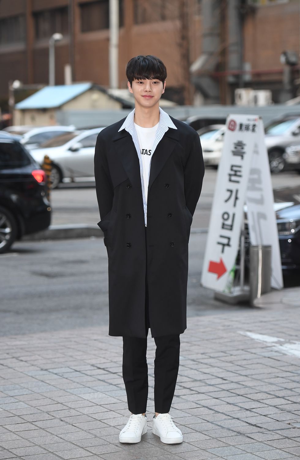 actor song kang attends the wrap up party of tvn drama 'man in the kitchen' at a restaurant in yeoido, seoul on march 9th photoosen