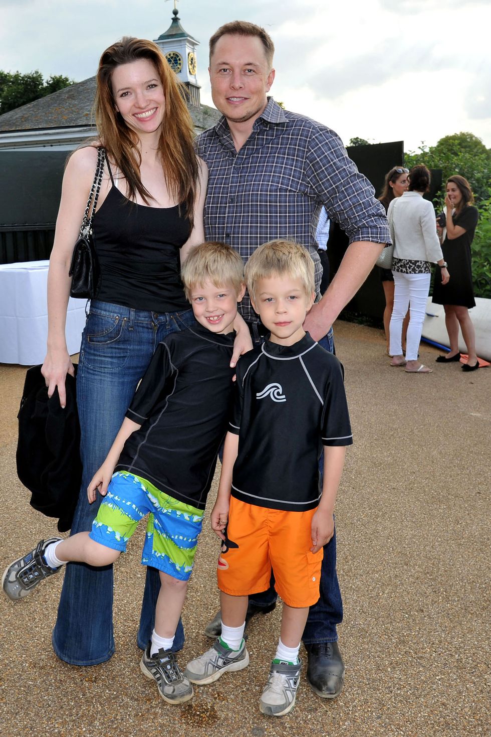 mandatory credit photo by alan davidsonshutterstock 7526065bd
chucs take a dip in the serpentine in aid of charity water hosted by chucs dive and mountain shop talulah riley with her husband elon musk and stepsons
chucs take a dip in the serpentine in aid of charity water hosted by chucs dive and mountain shop   04 jul 2011