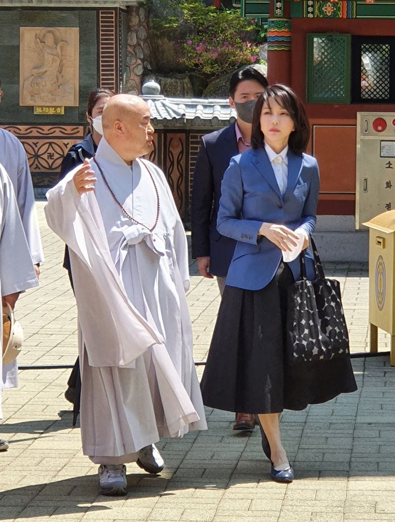韩予妃 韓国新大統領夫人で疑惑の美魔女キム・ゴンヒ(金建希)－「バッシングに屈しない」世界の屈強レディ列伝－