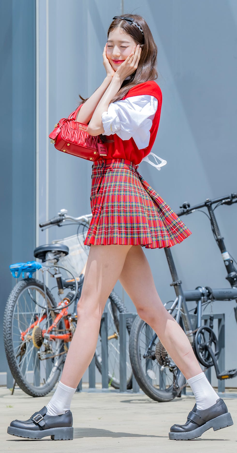 ウォニョン 韓国の整形外科医が絶賛！ IVE（アイヴ）ウォニョンの“黄金比”な美貌を徹底分析