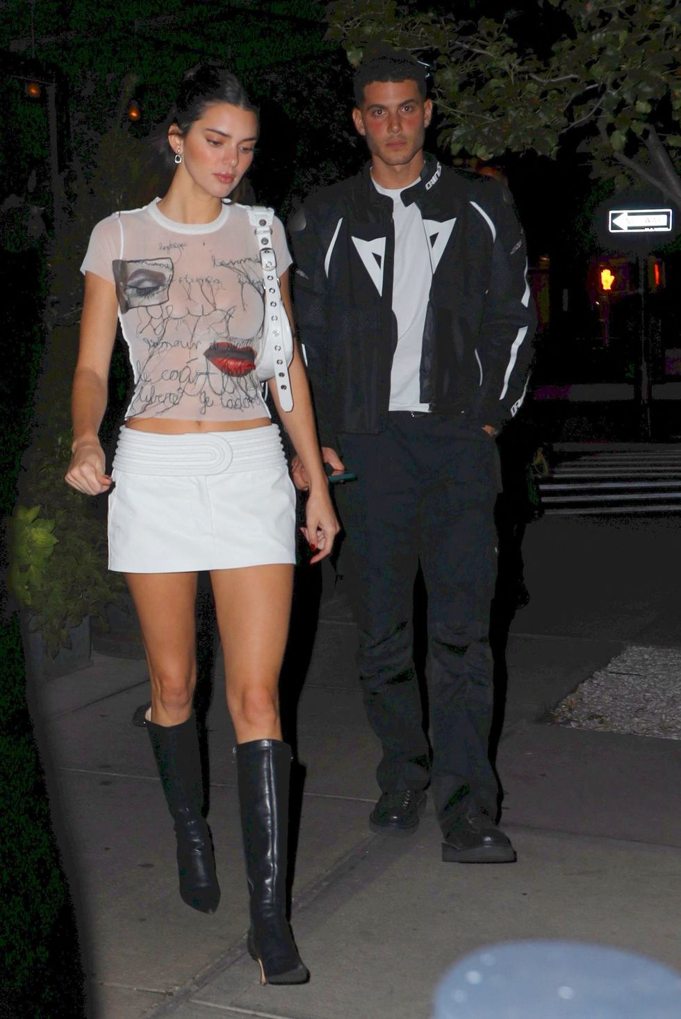 exclusive kendall jenner seen leaving her hotel with fai khadra 19 sep 2022 pictured kendall jenner and fai khadra photo credit eric kowalsky mega themegaagencycom 1 888 505 6342