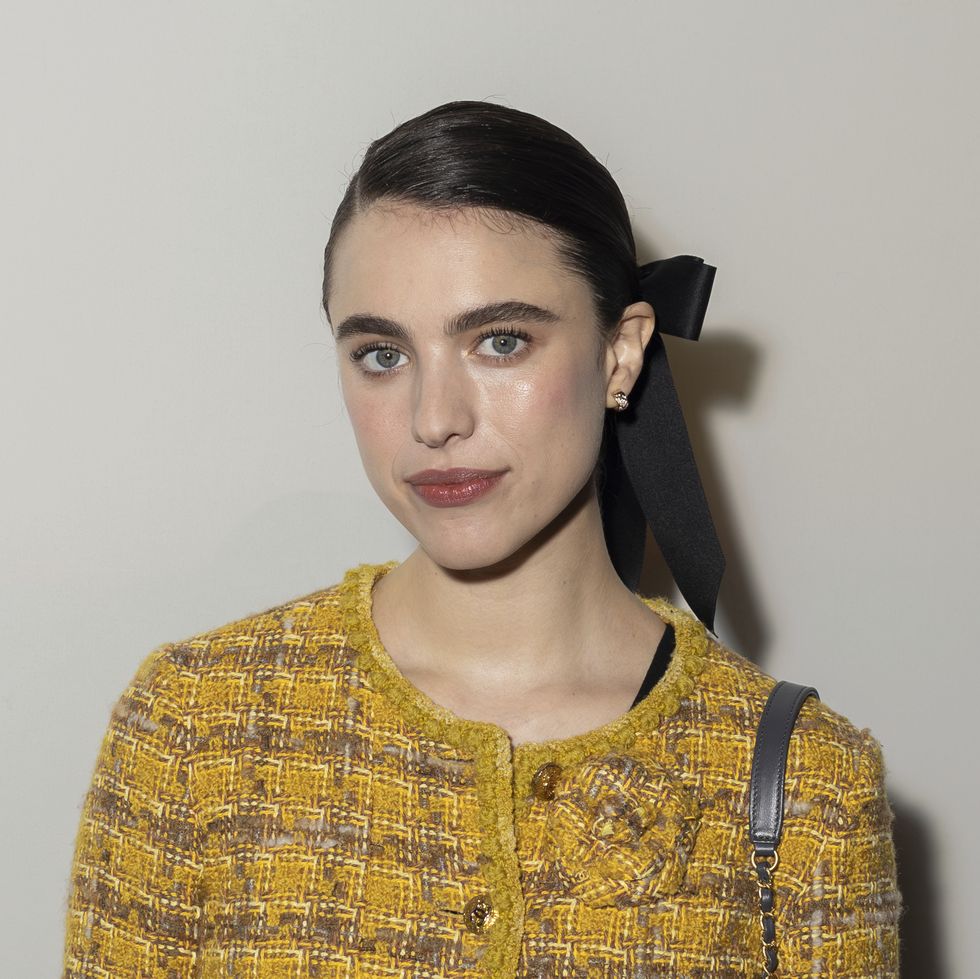 margaret qualley attends the chanel fallwinter 2024 2025 ready to wear collection presented tuesday, march 5, 2024 in paris photo by vianney le caerinvisionap