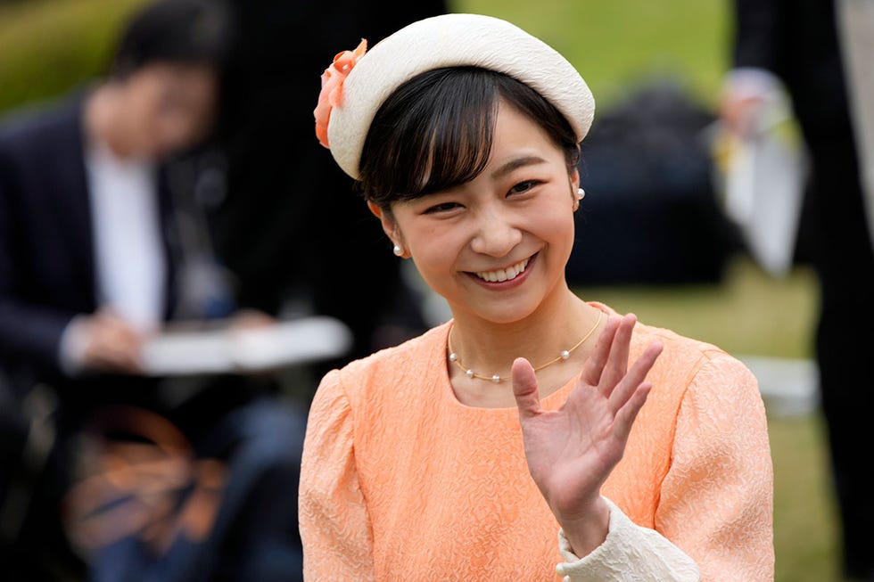 佳子様最近の全裸アイコラ 祝30歳！ 秋篠宮家佳子さまの美貌変遷を振り返り