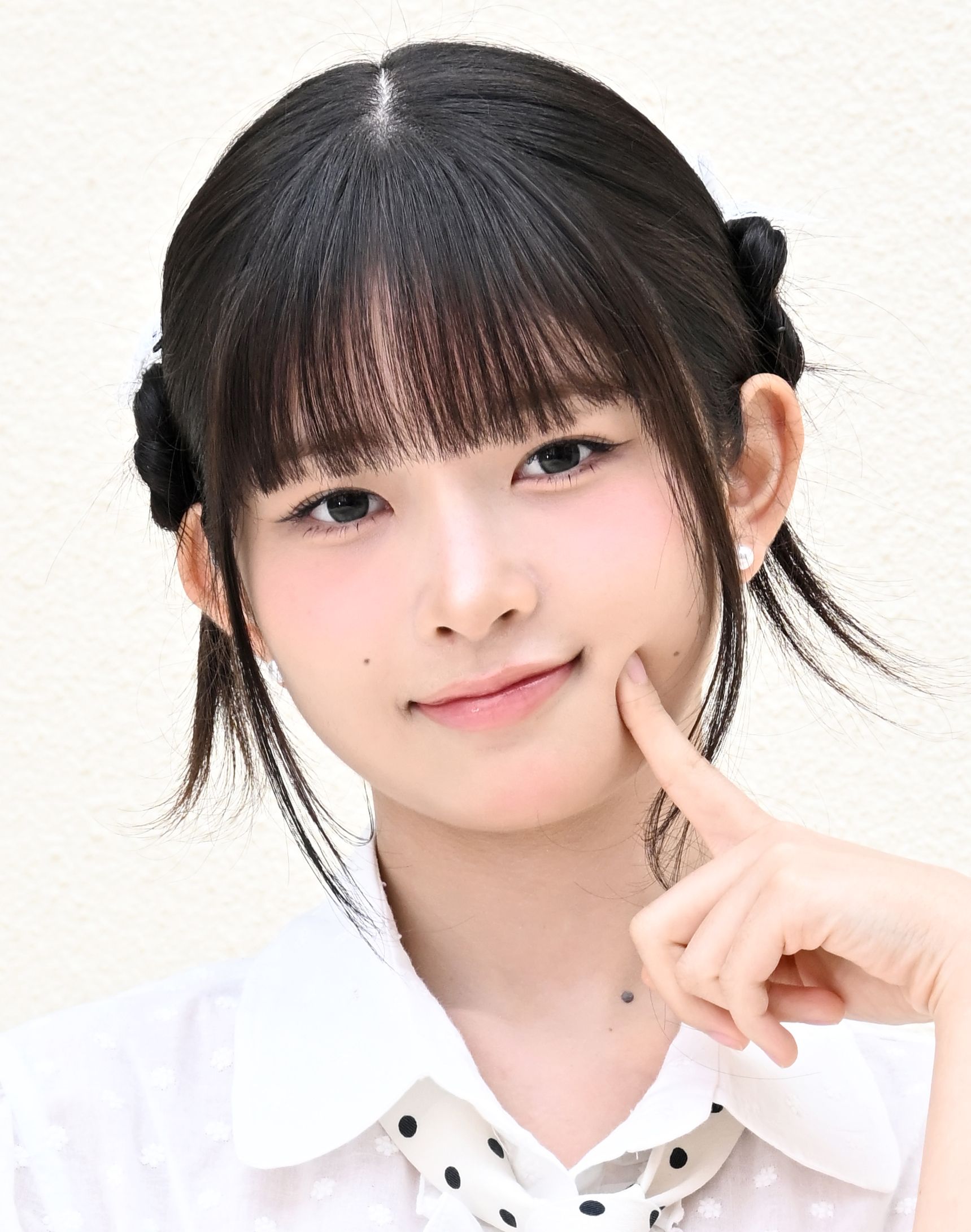 [IZ*ONEイチェヨン 着用] YUKI- S - 2 色 韓国ファッション 韓国ファッションWボタンタックプリーツスカート 802 | 可愛い服