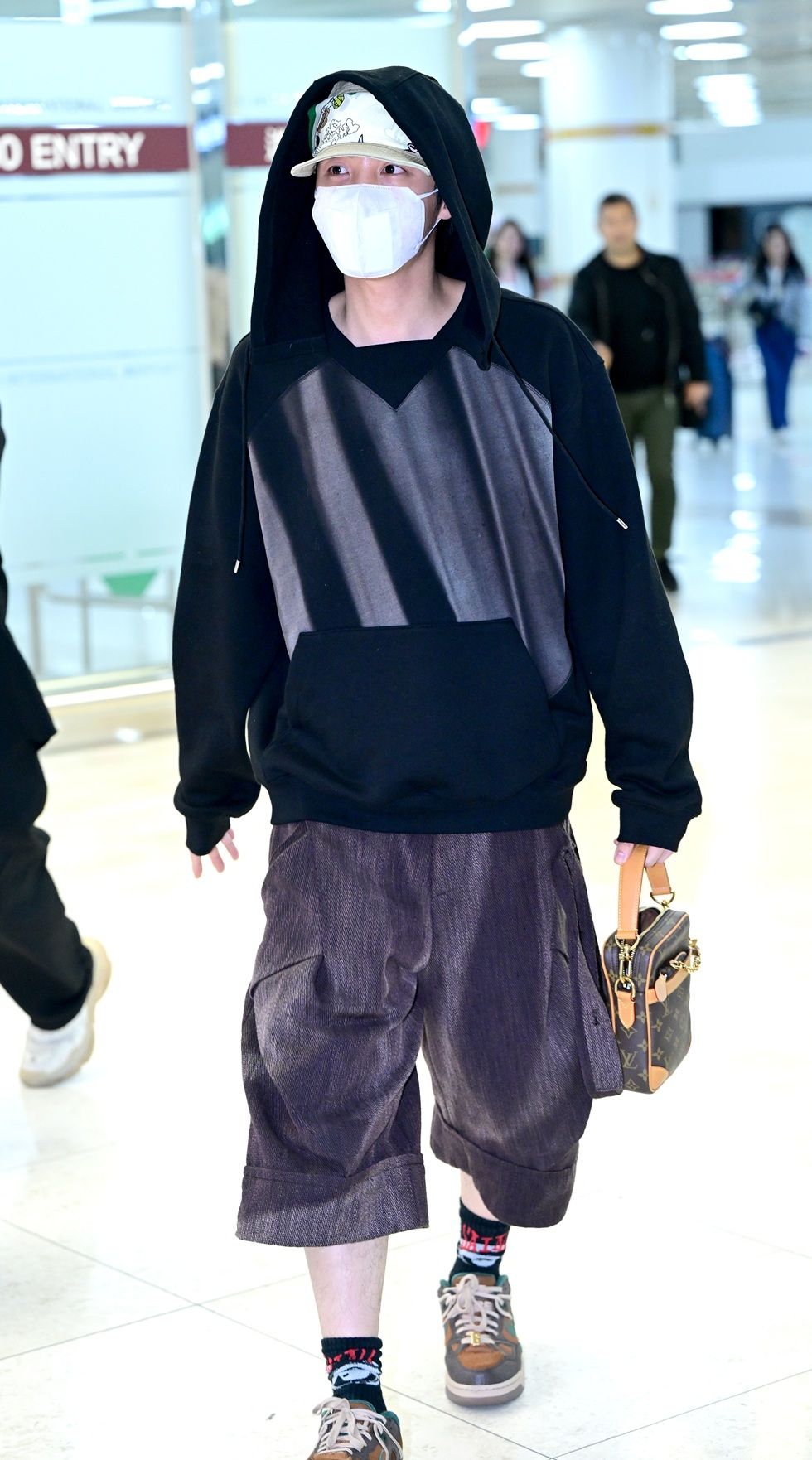 BTS（防弾少年団）の愛用ブランドを調査！ 私服＆空港