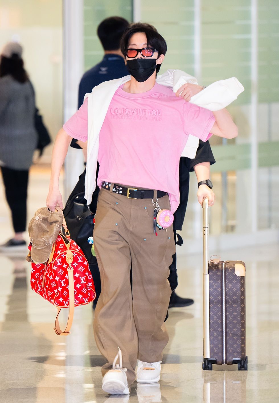BTS（防弾少年団）の愛用ブランドを調査！ 私服＆空港