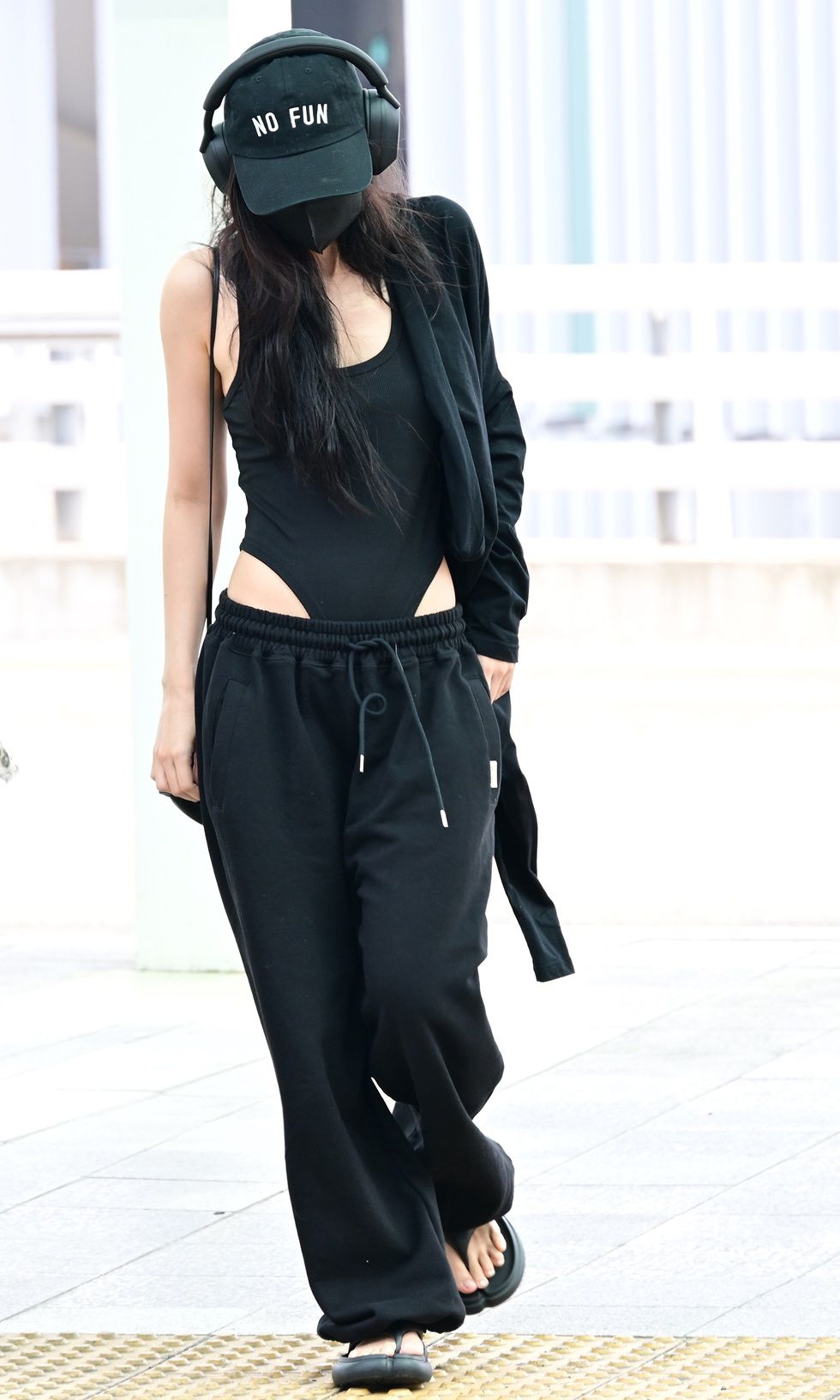 BLACKPINK   JENNIE着用　スタジャン　ブラックピンク　ジェニー 祝25歳♡ BLACKPINKジェニーのファッション＆ビューティ50連発