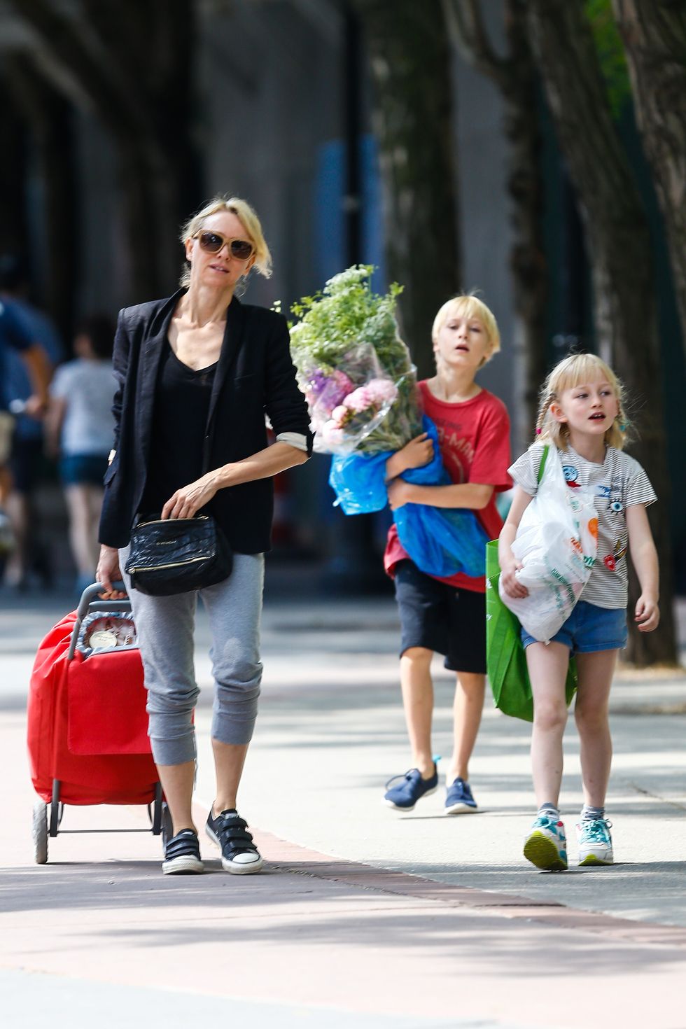 Naomi Watts starts her day with a Grocery Run in Tribeca