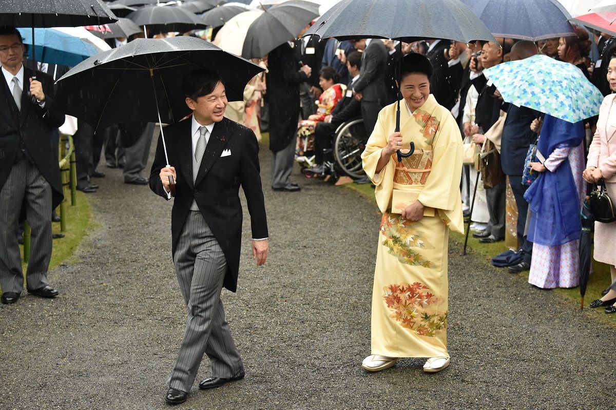 きらびやかに伝統美をまとう、皇室のお着物スタイル総覧