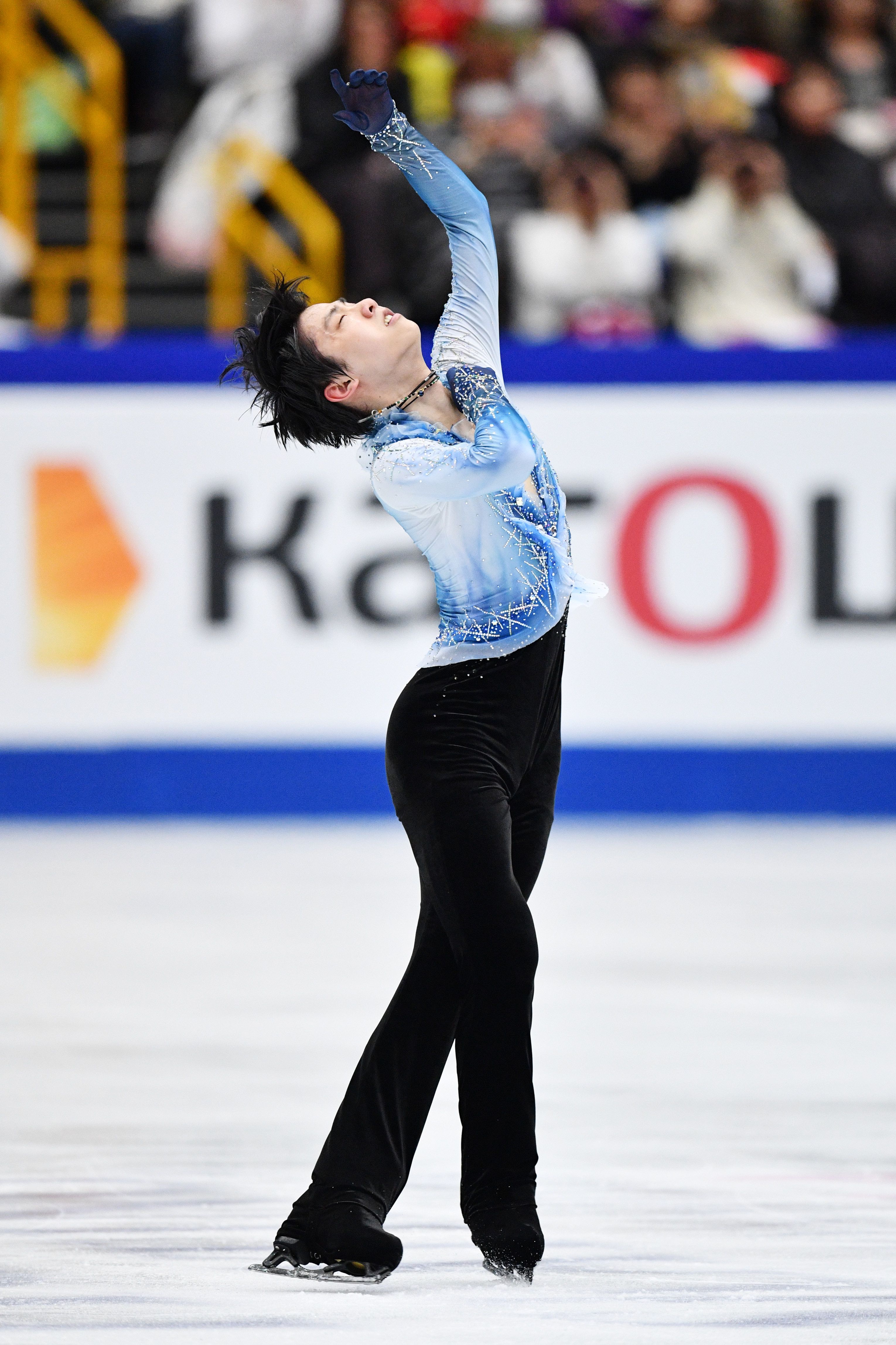 羽生結弦が世界フィギュアで魅せた！ 復活のショートプログラム美 