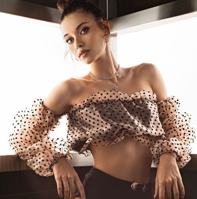 afra saraçoglu cumpleaños