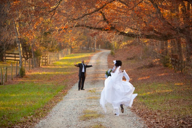 48 Fall Wedding Ideas for a Breathtaking Autumn Day - Zola Expert