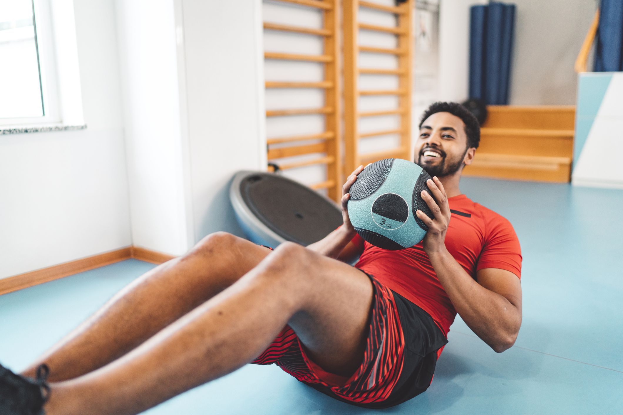You Need More Than 8-Minute Abs Workouts if You Want a Strong Six-Pack