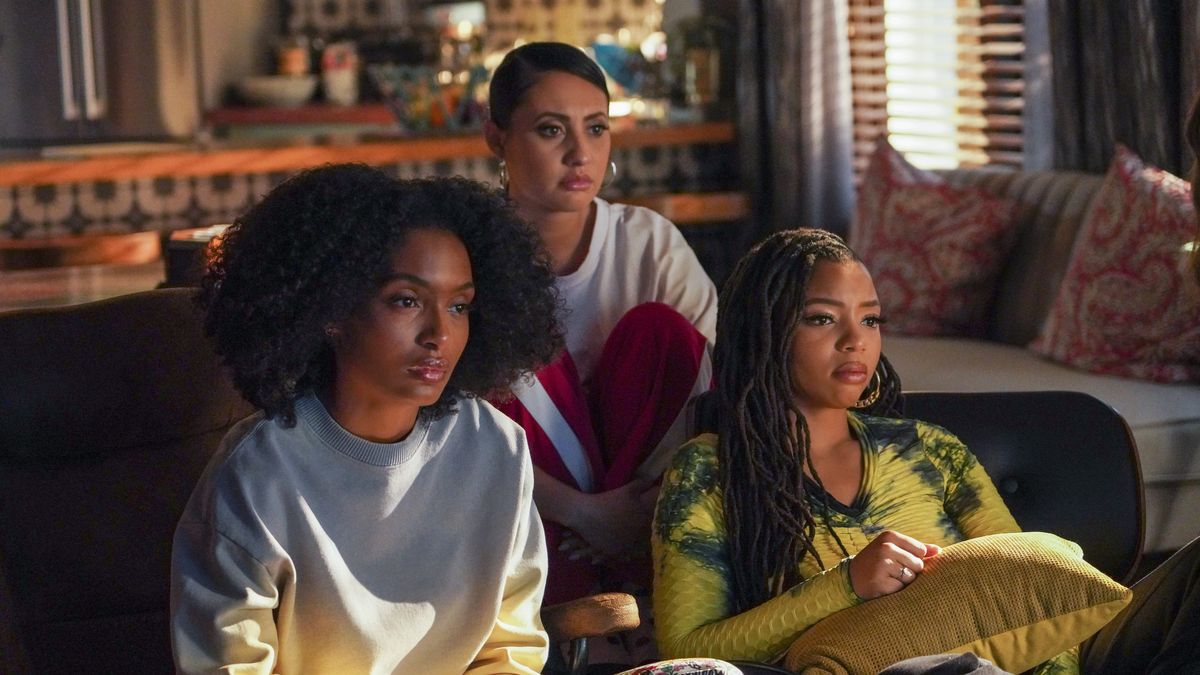 preview for Yara Shahidi is Taking over Hollywood