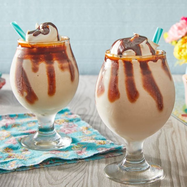 25 Best Chocolate Cocktails You'll Ever Taste - Insanely Good