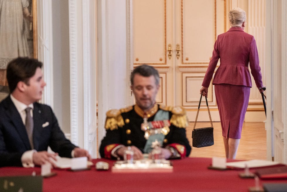 abdicacion reina margarita ii dinamarca