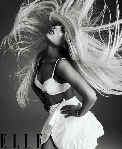 Hair, Black-and-white, Beauty, Hairstyle, Blond, Model, Monochrome, Photo shoot, Long hair, Monochrome photography, 