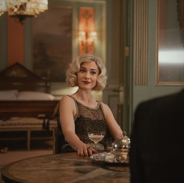 mary elizabeth winstead as anna in a gentleman in moscow episode 3, streaming on paramount 2024 photo credit ben blackallparamount with showtime