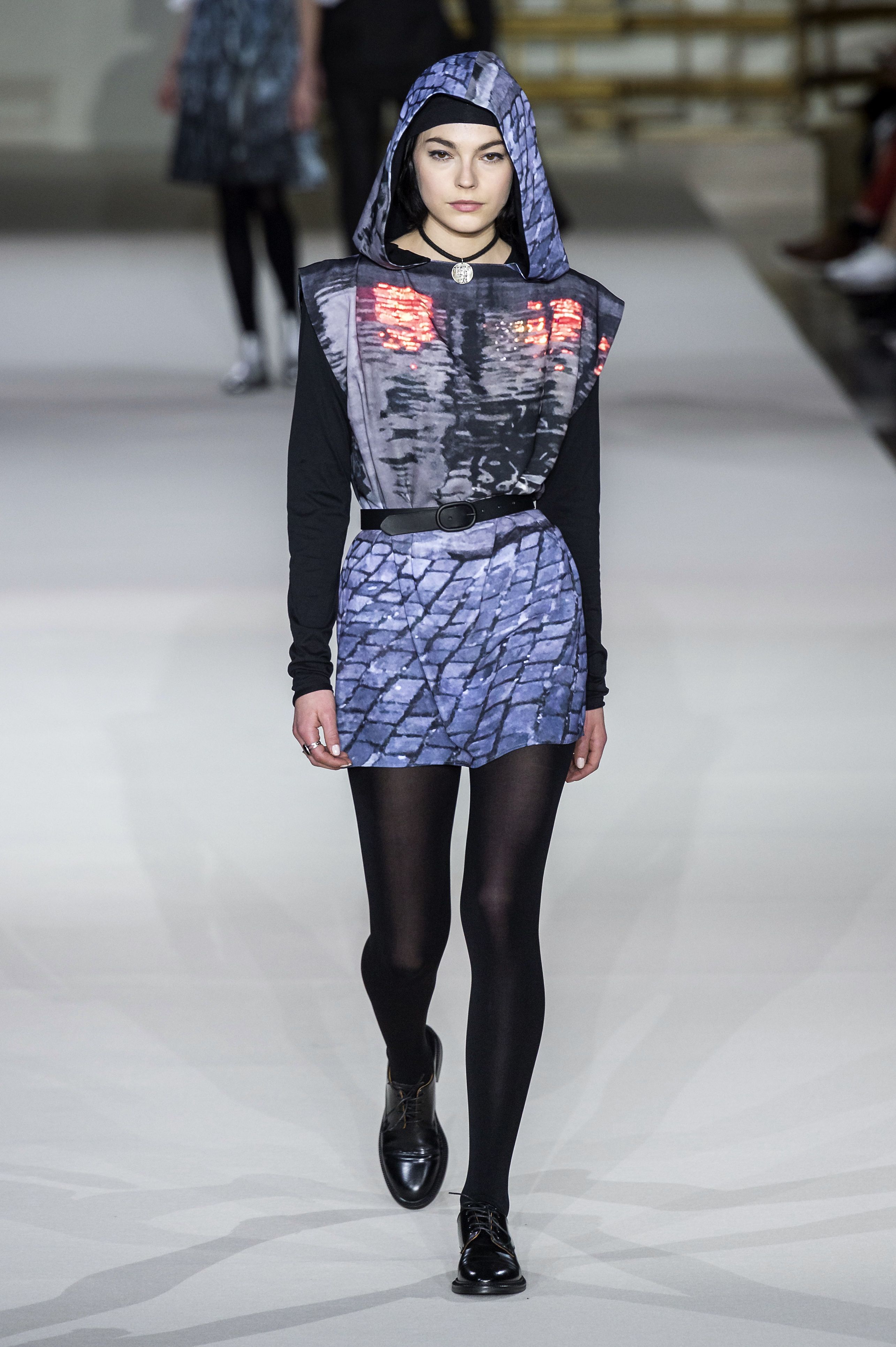 Calze moda 2020: i collant tendenza dell'Autunno Inverno 2019 dalle sfilate